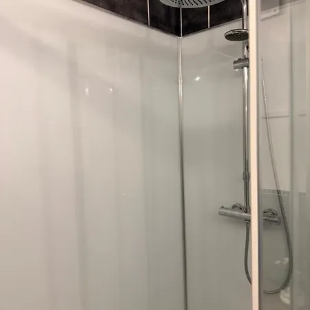Appartement T2 Meuble De 55 M Plein Centre-ville Historique *